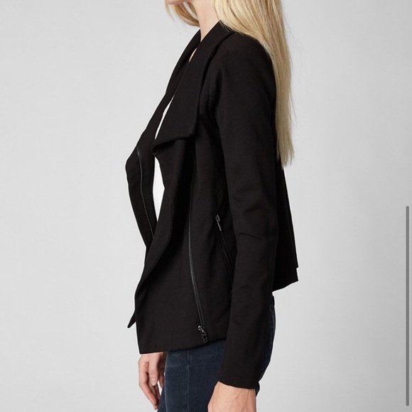 NWOT BlankNYC Black Drape Front Jacket MD - Picture 2 of 4